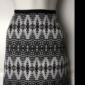 H&M Pencil Print Straight Skirt Lined Pockets